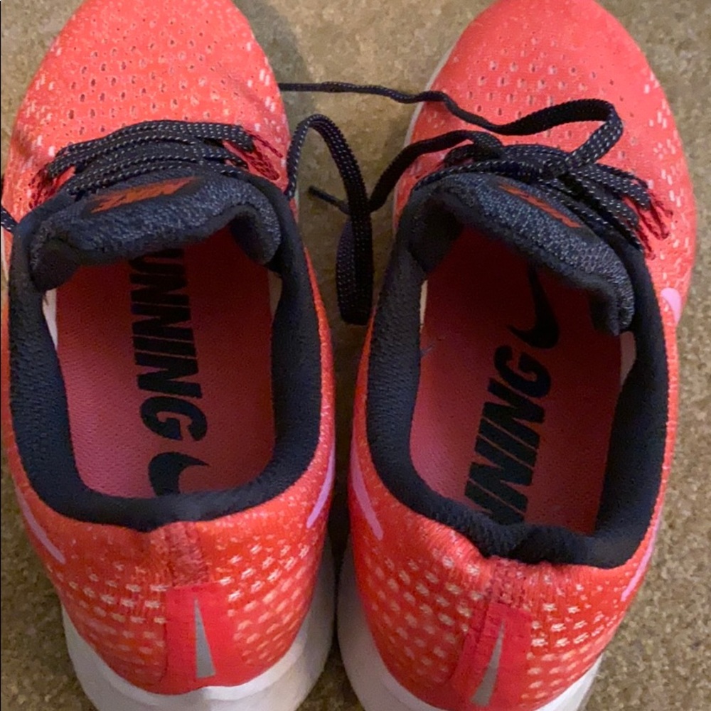 Nike zoom running shoe